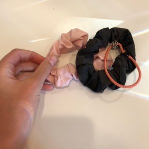 Lululemon hair accessories